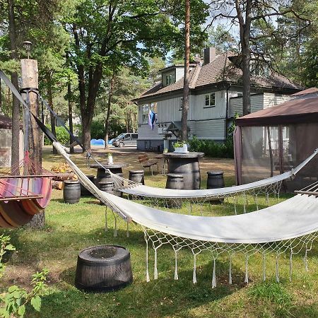 Freedom65 Hostel And Caravan Tallinn Luaran gambar