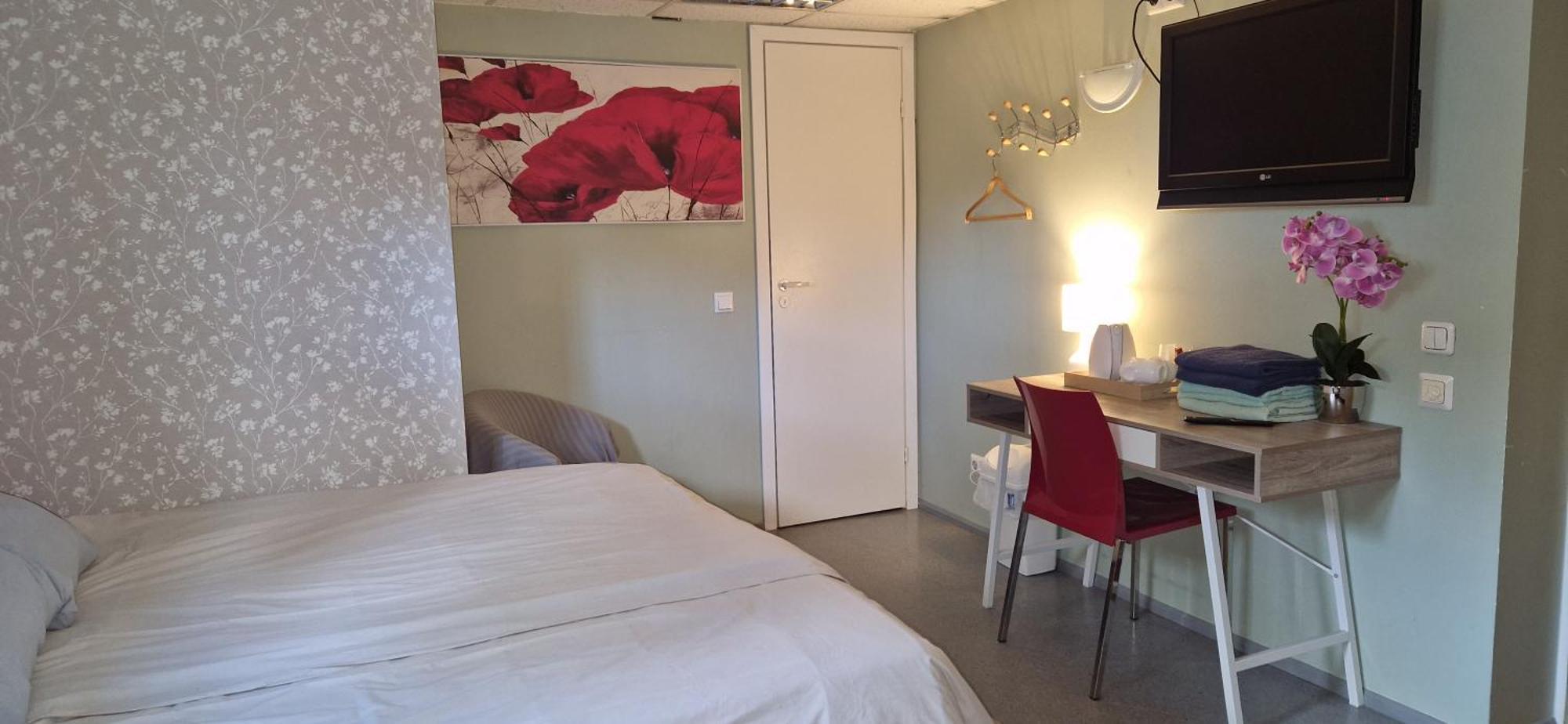 Freedom65 Hostel And Caravan Tallinn Luaran gambar