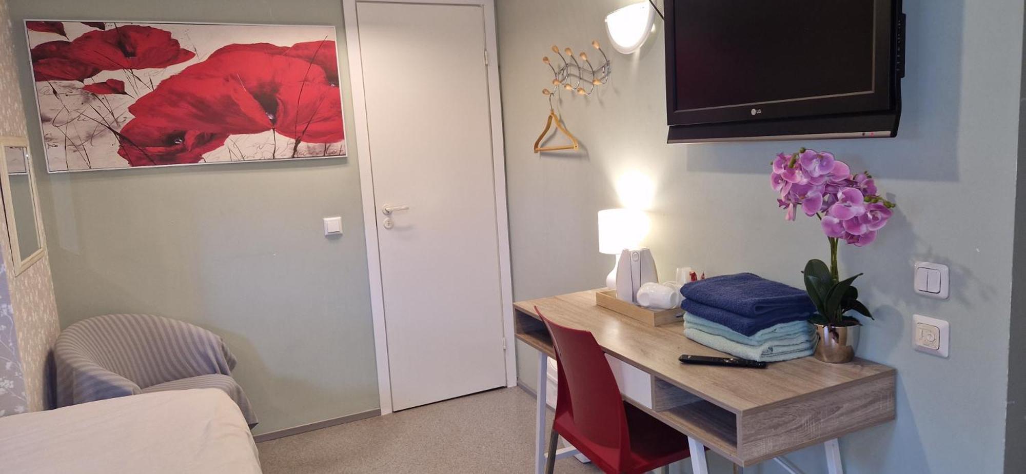 Freedom65 Hostel And Caravan Tallinn Luaran gambar