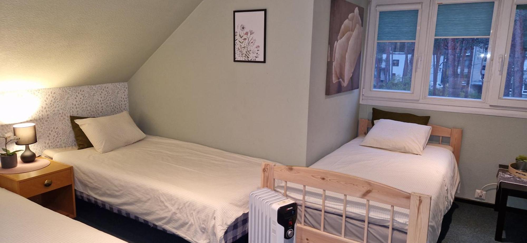 Freedom65 Hostel And Caravan Tallinn Luaran gambar